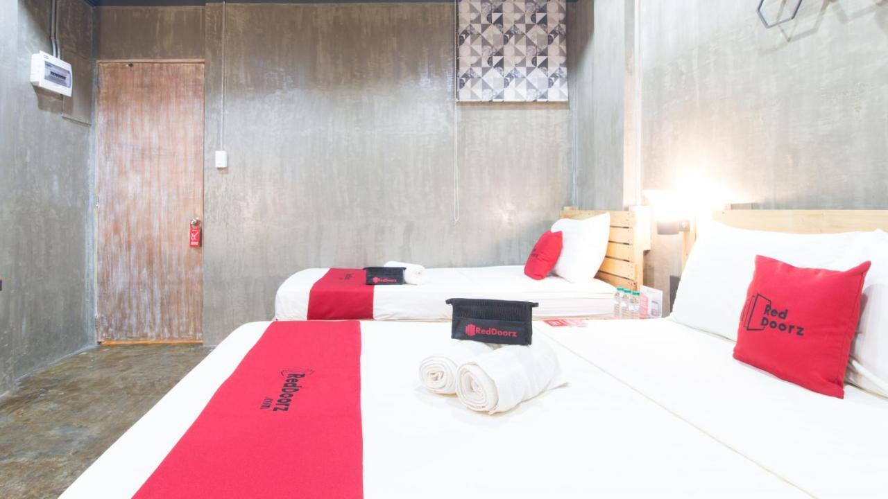 Reddoorz Plus @ Taft North Mandurriao Iloilo City Ngoại thất bức ảnh