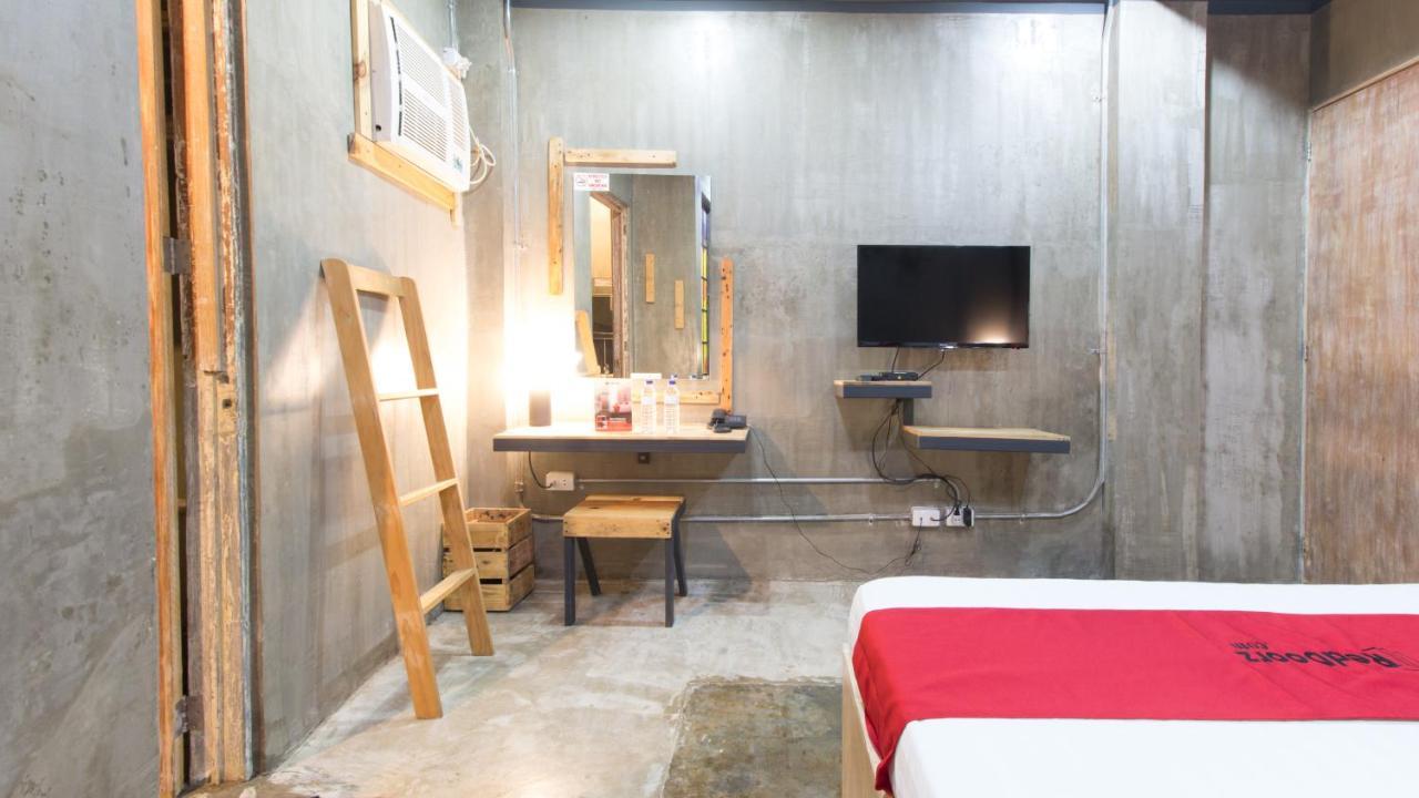 Reddoorz Plus @ Taft North Mandurriao Iloilo City Ngoại thất bức ảnh