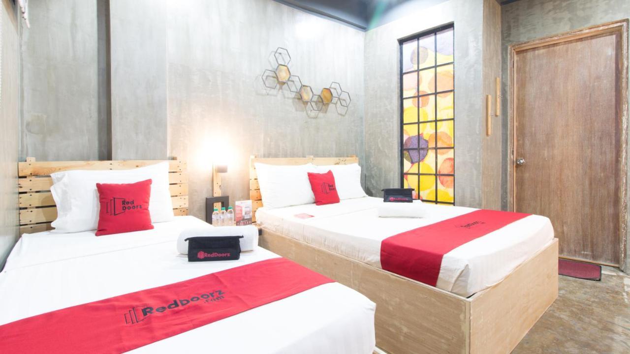 Reddoorz Plus @ Taft North Mandurriao Iloilo City Ngoại thất bức ảnh